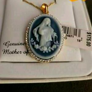 Mother of pearl virgin Mary necklace